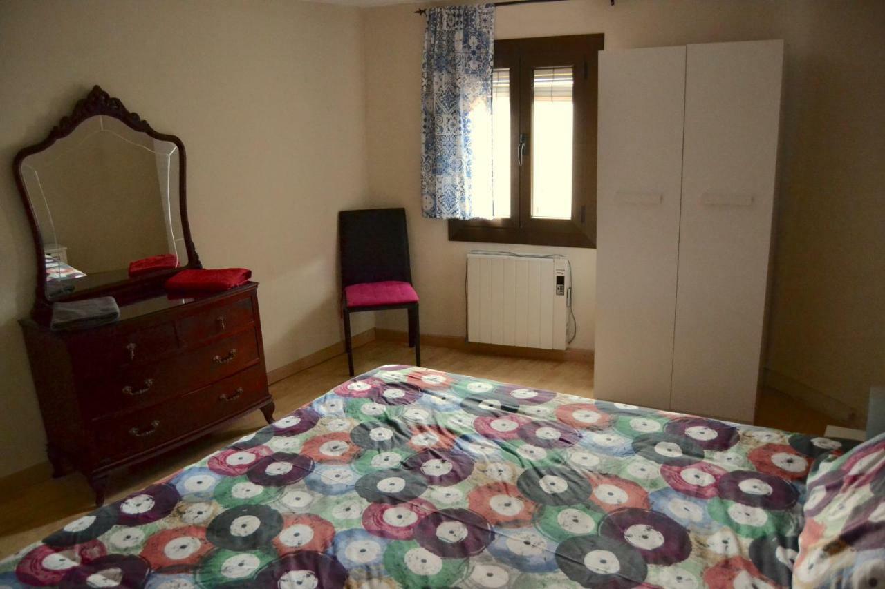 Hostel El Moli Organya Buitenkant foto